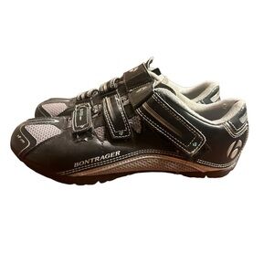 Love Spin!? Bontrager's Solstice Cycling Shoe is a performance shoe, size 8